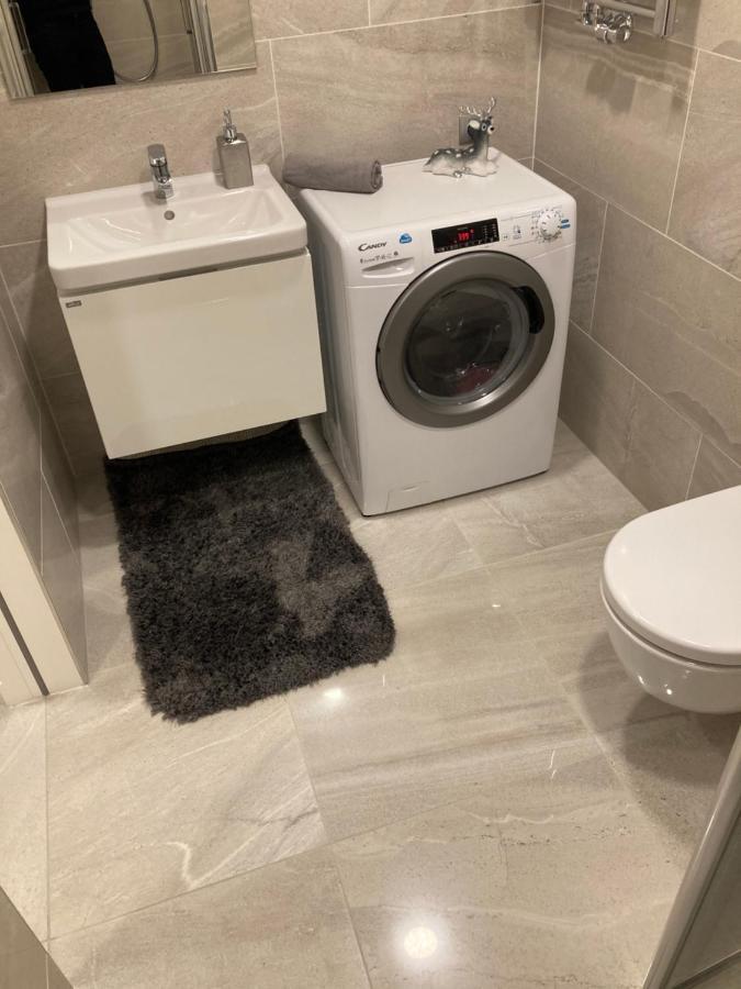 Apartamento Blanc Harfa Design Praga